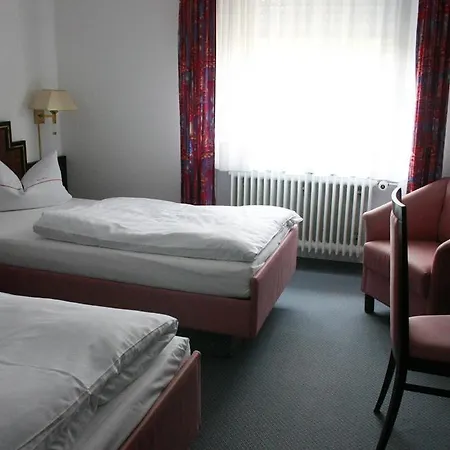 Hotel Weinhaus Flach 3*